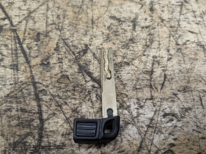 2008-2013 BMW 135i E88 Front Left Driver Key Lock Mechanism w/ Key 7161429 OEM