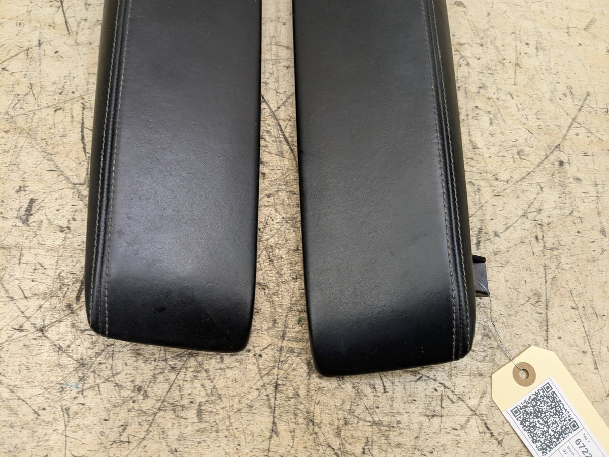2018-2023 BMW M550i G30 Center Console Armrest Arm Rest 9388149 OEM