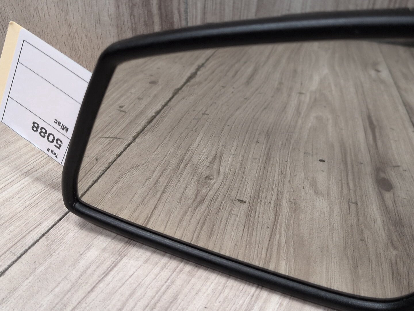 2011-2016 BMW 535i F10 Front Left Driver Side Mirror Glass 9250867