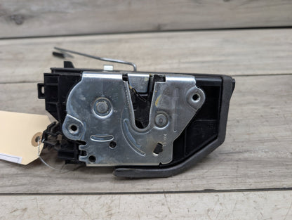 2015 - 2016 BMW X3 F25 Front Right Passenger Door Latch Lock Actuator 7318416 N55B30M0