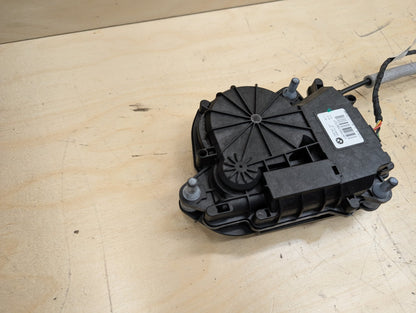 2016-2022 BMW 750i G12 Liftgate Trunk Lid Liftgate Lock Latch Actuator 7357097