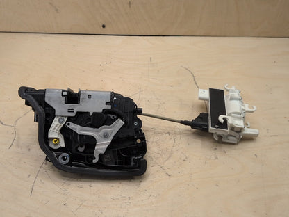 2016-2022 BMW 750i G12 Front Right Passenger Door Latch Lock Actuator w/ Soft Close 2581894
