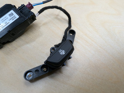2018-2024 BMW X3 G01 Steering Wheel Heater Switch 6886924 OEM