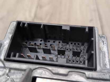 OEM BMW F90 G11 G12 G20 G30 X3 X4 X5 Receiver Tuner Audio Control Module