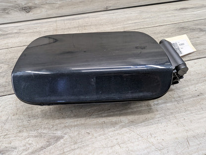 2011-2016 BMW 535i F10 Gas Cover Assembly 7218336