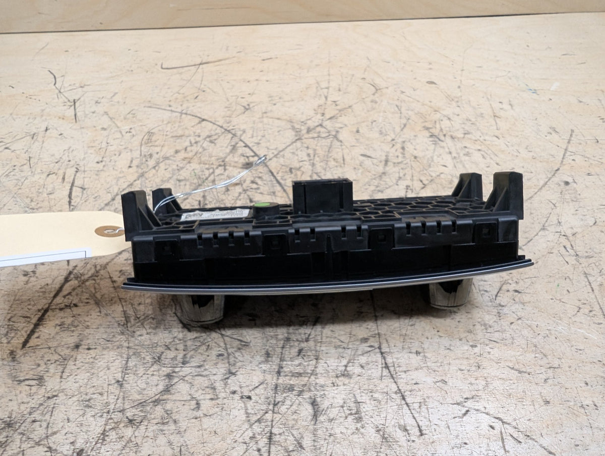 16-22 OEM BMW G11 G12 740 750 M760 AC Rear Heater Climate Control Switch Panel