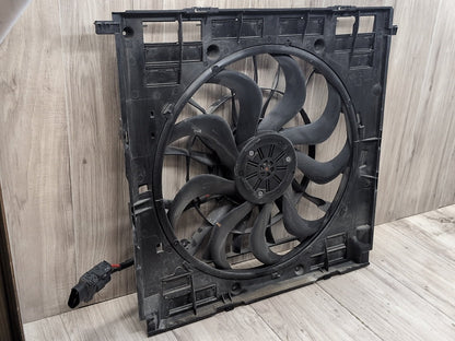 2019 - 2026 BMW X5 G05 Radiator Fan Shroud Housing w/ Motor 8655762 N63B44M3