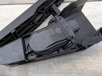 OEM BMW F44 F90 G01 G05 G12 G20 G30 X3 X5 M5 M8 Accelerator Throttle Gas Pedal
