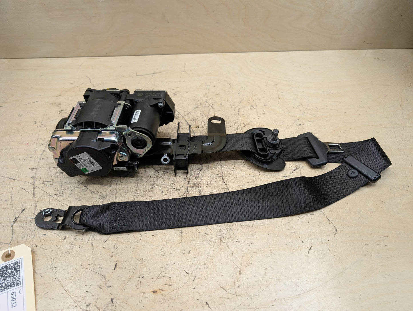 OEM BMW G20 G80 330 M340 M3 Front Right Passenger Seat Belt Seatbelt Retractor