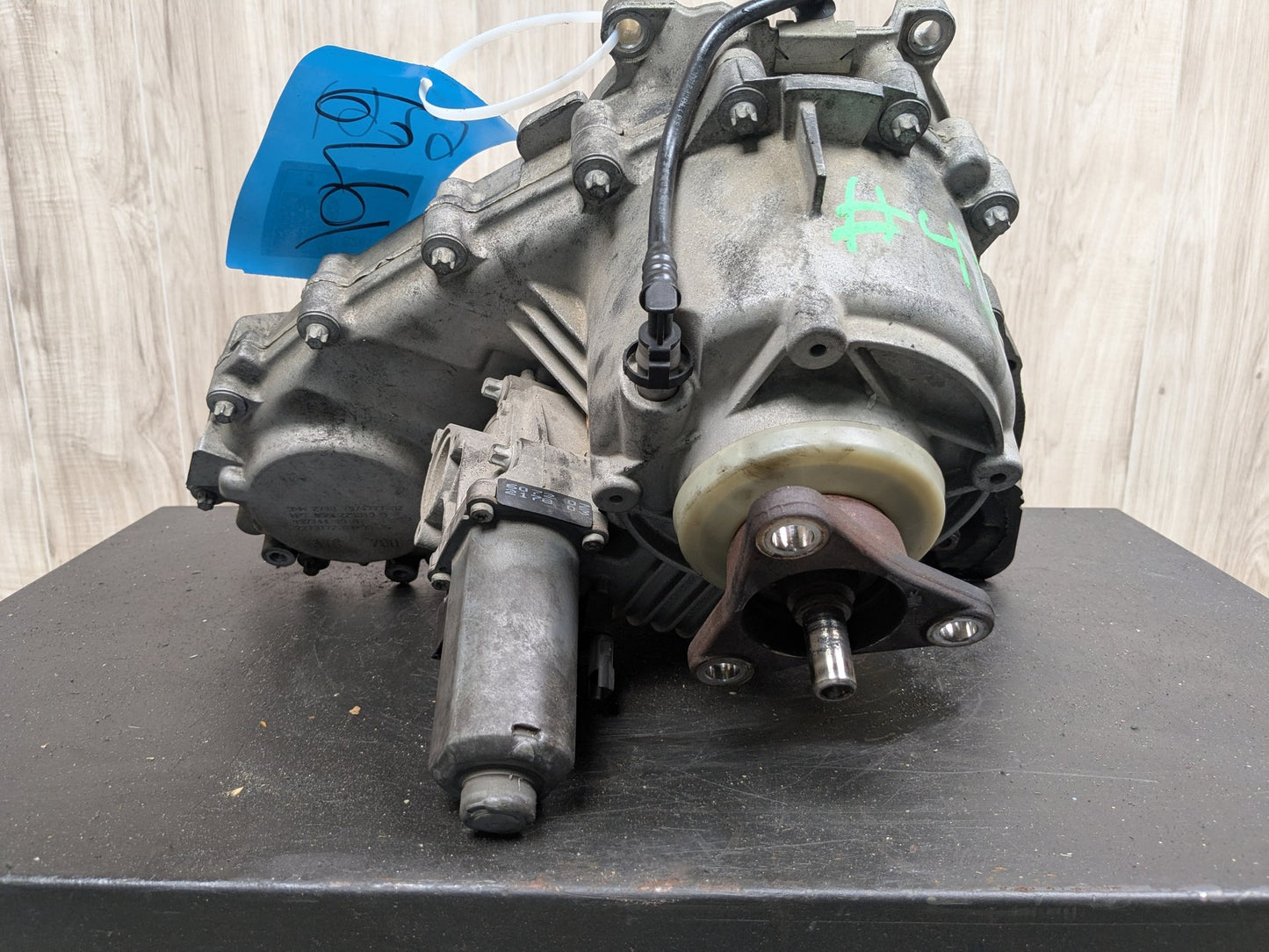 07-14 OEM BMW E70 E71 X5 X6 AWD Transmission Transfer Case Gearbox ATC 700