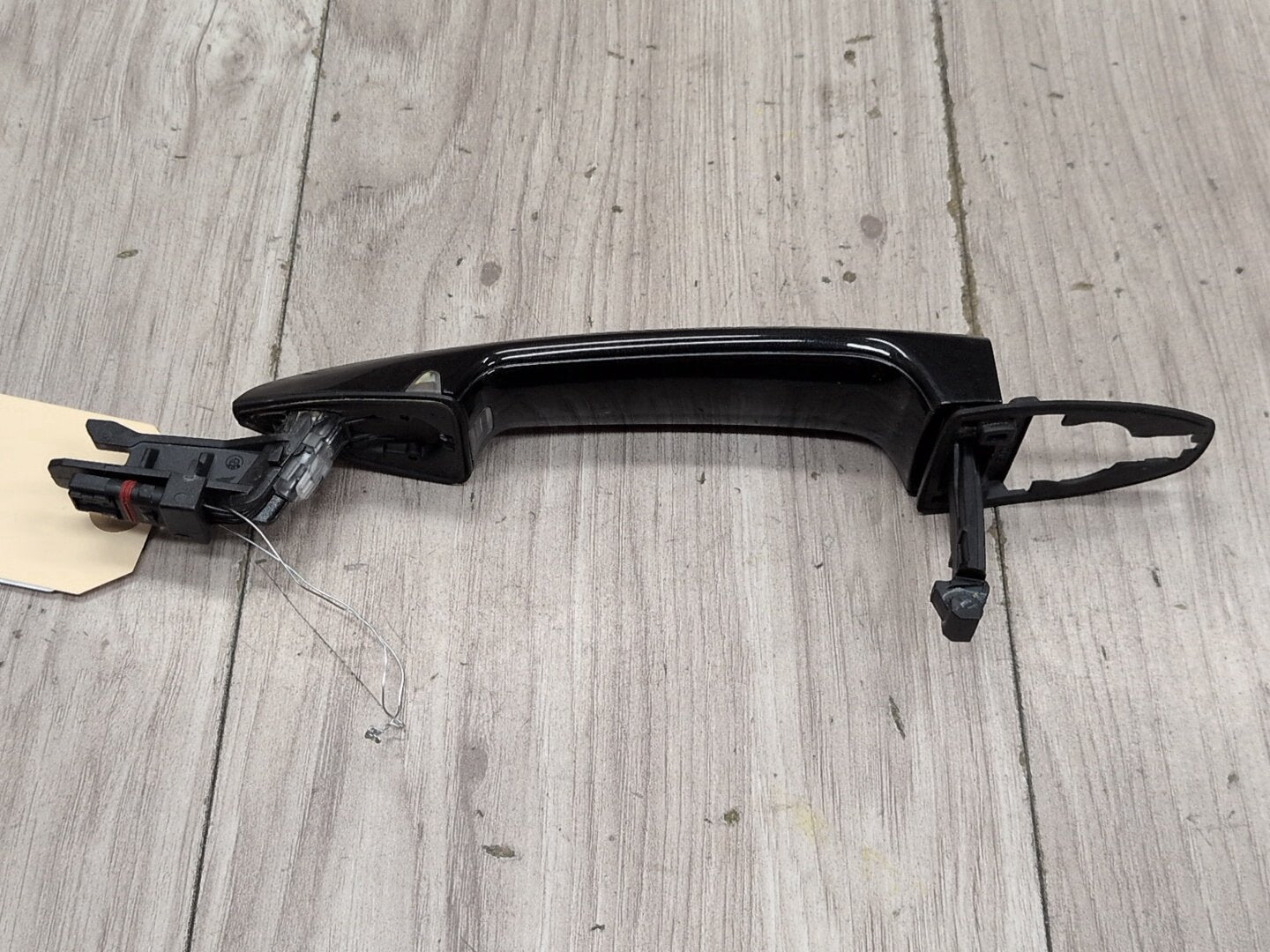 2014 - 2018 BMW X5 F85 Front or Rear Left Driver Exterior Door Handle w/ Comfort Access 7422103 S63B44T2