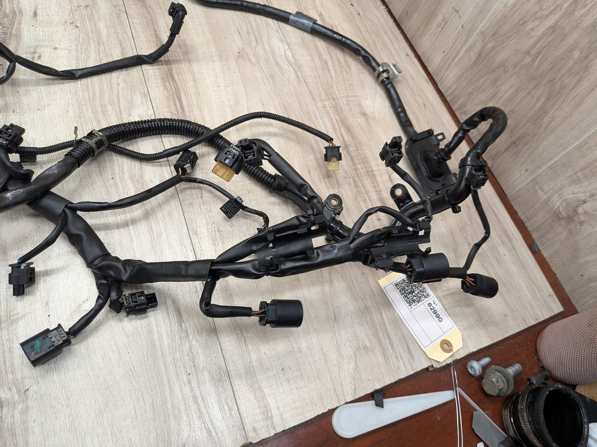 2009-2012 Mercedes-Benz W212 E550 M278 Engine Motor Wiring Wire Harness