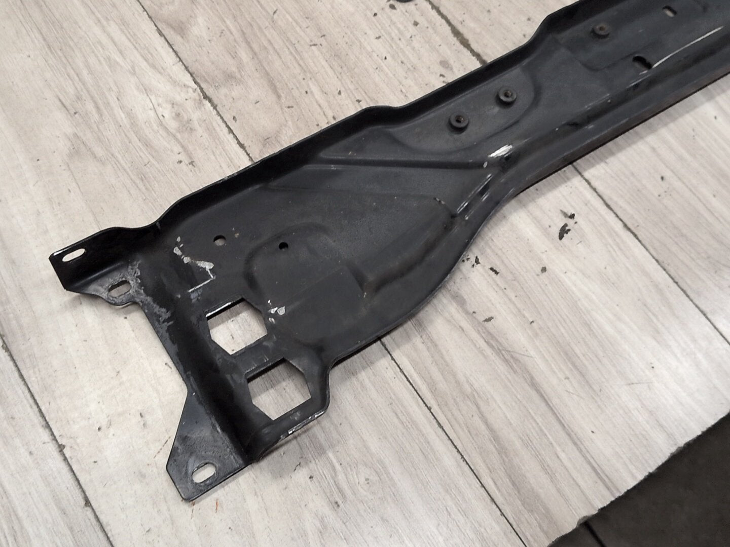 OEM Mercedes E550 W212 Front Upper Radiator Tie Bar Panel Support w/ Bars SET