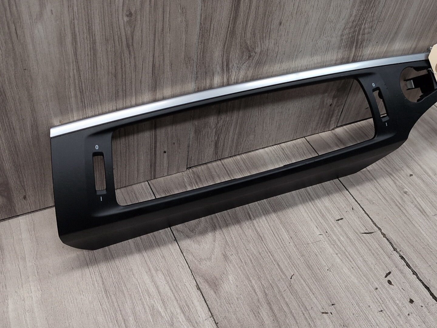 2011 - 2017 BMW X3 F25 Dashboard Dash Board Middle Center Air Vent 9184122 N20B20O0