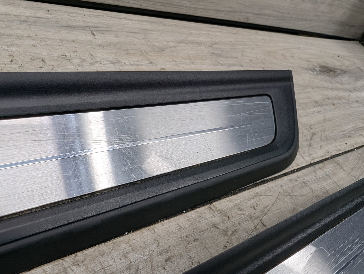 2019 - 2026 BMW 330i G20 Front Left Right Scuff Plate Door Sill SET 7407377 B46B20O1