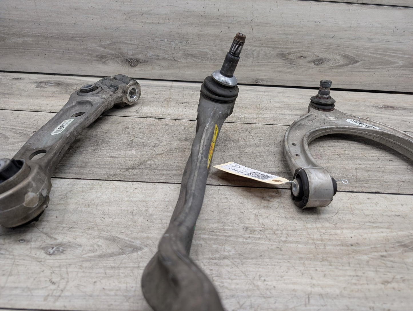 2017-2023 BMW 530i G30 Front Right Passenger Control Arms SET 6861182