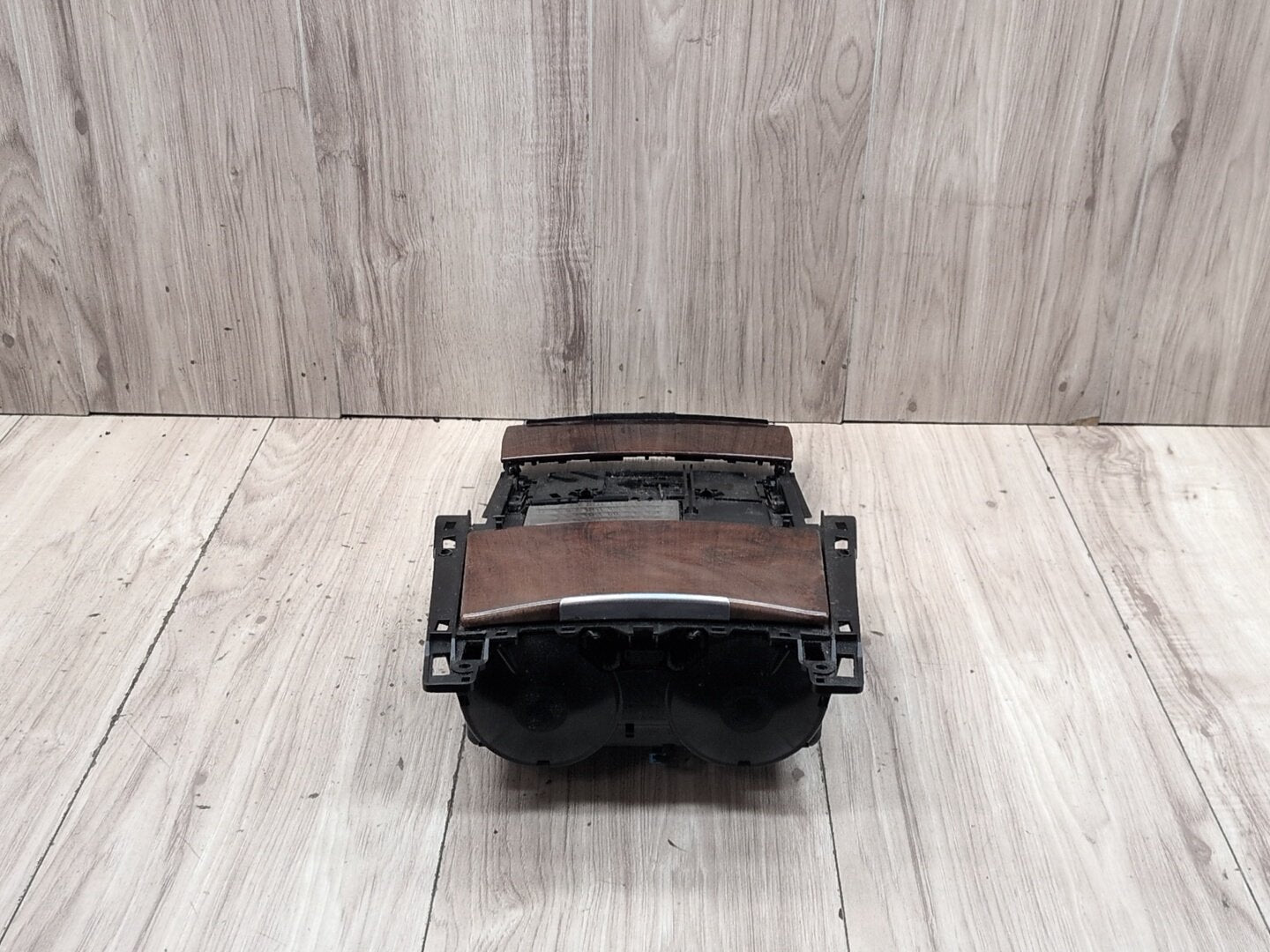 09-12 Mercedes E550 W212 Center Console Ashtray Ash Tray Cup Holder Compartment