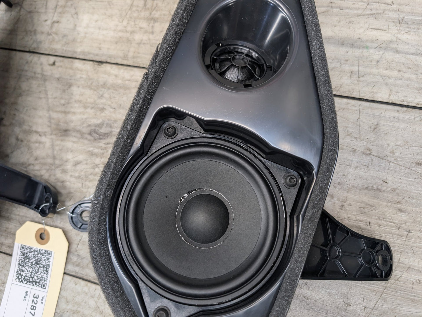 19-23 OEM BMW G05 X5 Rear Left Right D Pillar MID Range Speaker Tweeter
