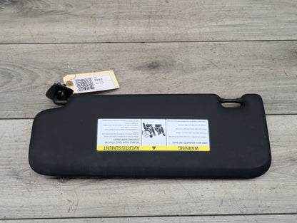 2018 - 2023 BMW X3 G01 Front Right Passenger Sun Visor 8071074 B58B30M0