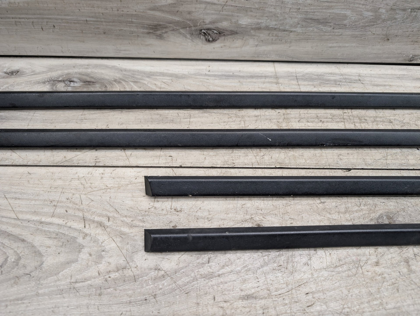 07-13 BMW X5 E70 Front Rear Left Right Exterior Door Trim Molding SET 7158533