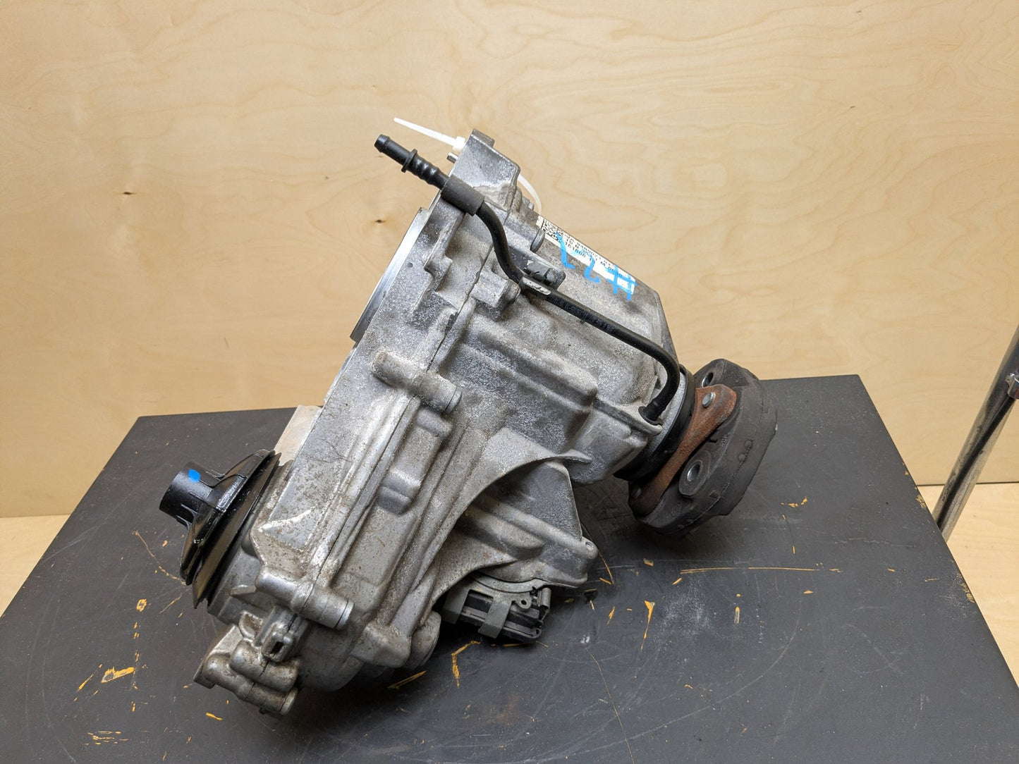 OEM BMW G01 G05* G12* G20 G22 G30 X3 X5 Transmission Transfer Case Gearbox ATC13