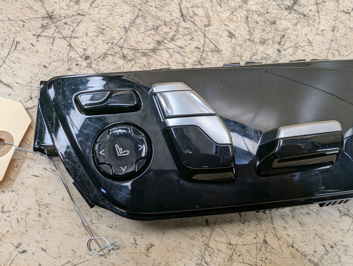 OEM BMW F90 G12 G30 M550 750 M5 Front Right Passenger Seat Adjust Control Switch