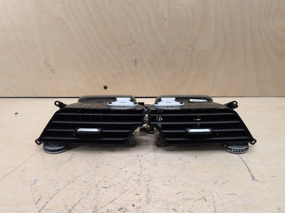 16-22 OEM BMW G11 G12 740 750 M760 Dash Center AC Air Vent Grille