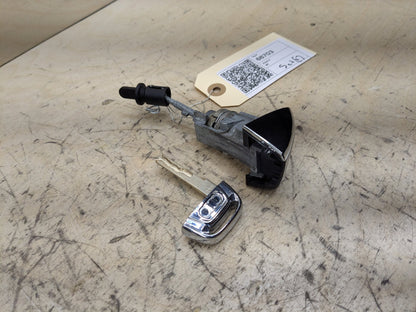 2012-2018 Audi A6 C7 Front Left Driver Key Lock Mechanism w/ Key f107837167BN