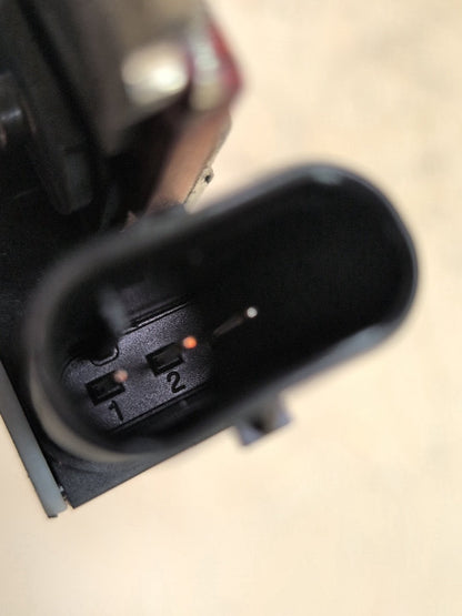 OEM BMW E90 E91 E92 E93 328 330 335 Negative Battery Cable Terminal IBS Sensor