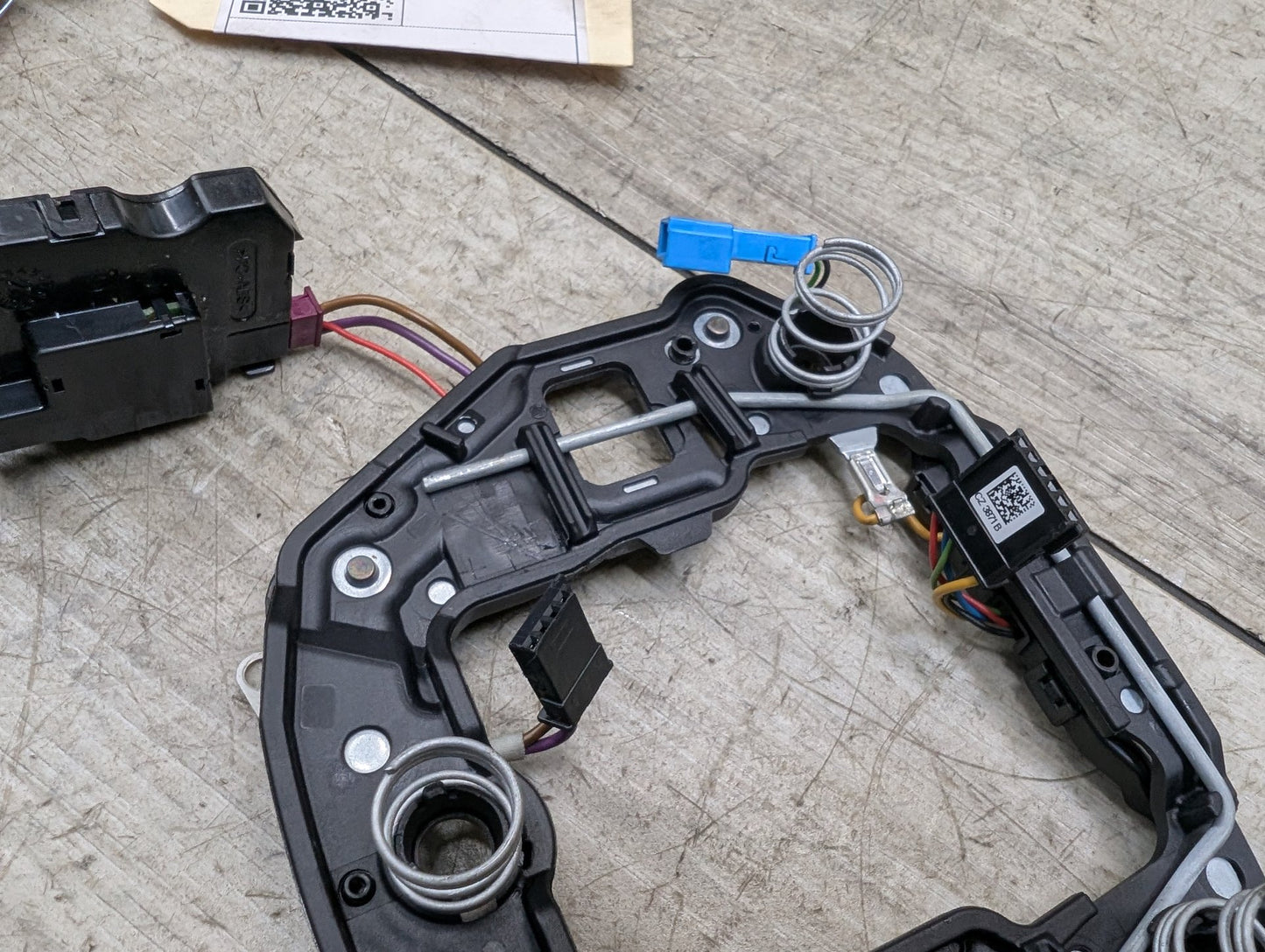 2017-2023 BMW 530i G30 Steering Wheel Vibration Generator Motor w/ Module SET 6884433