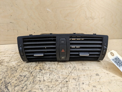 08-13 OEM BMW E82 E88 128 135 Dash Dashboard Center Middle AC Air Vent Grille