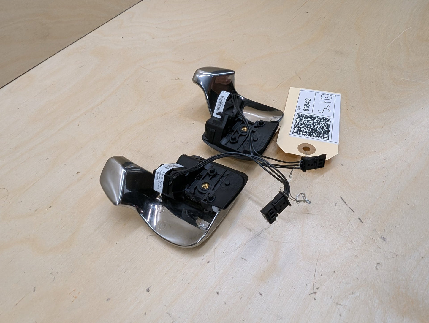 2007-2013 BMW 335i E93 Left Right Steering Wheel Paddle Shifter SET 6973933