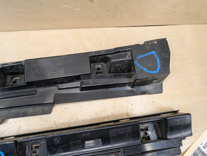 2012-2018 BMW 320i F30 Left Driver Side Skirt Rocker Panel Brackets SET 7256919