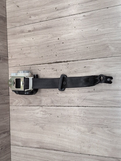 2015-2018 Audi Q3 8U Rear Left or Right Seatbelt Seat Belt Retractor 8U0857805A