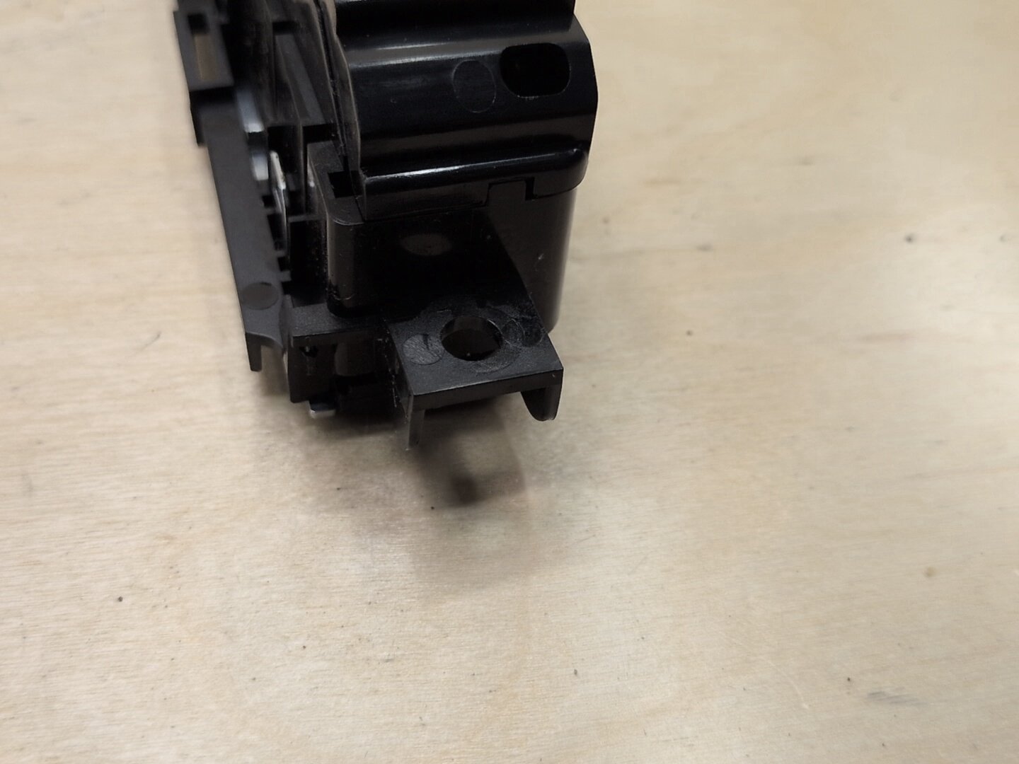 16-19 OEM BMW G11 G12 740 750 70 Center Console Operating Unit Traction Switch