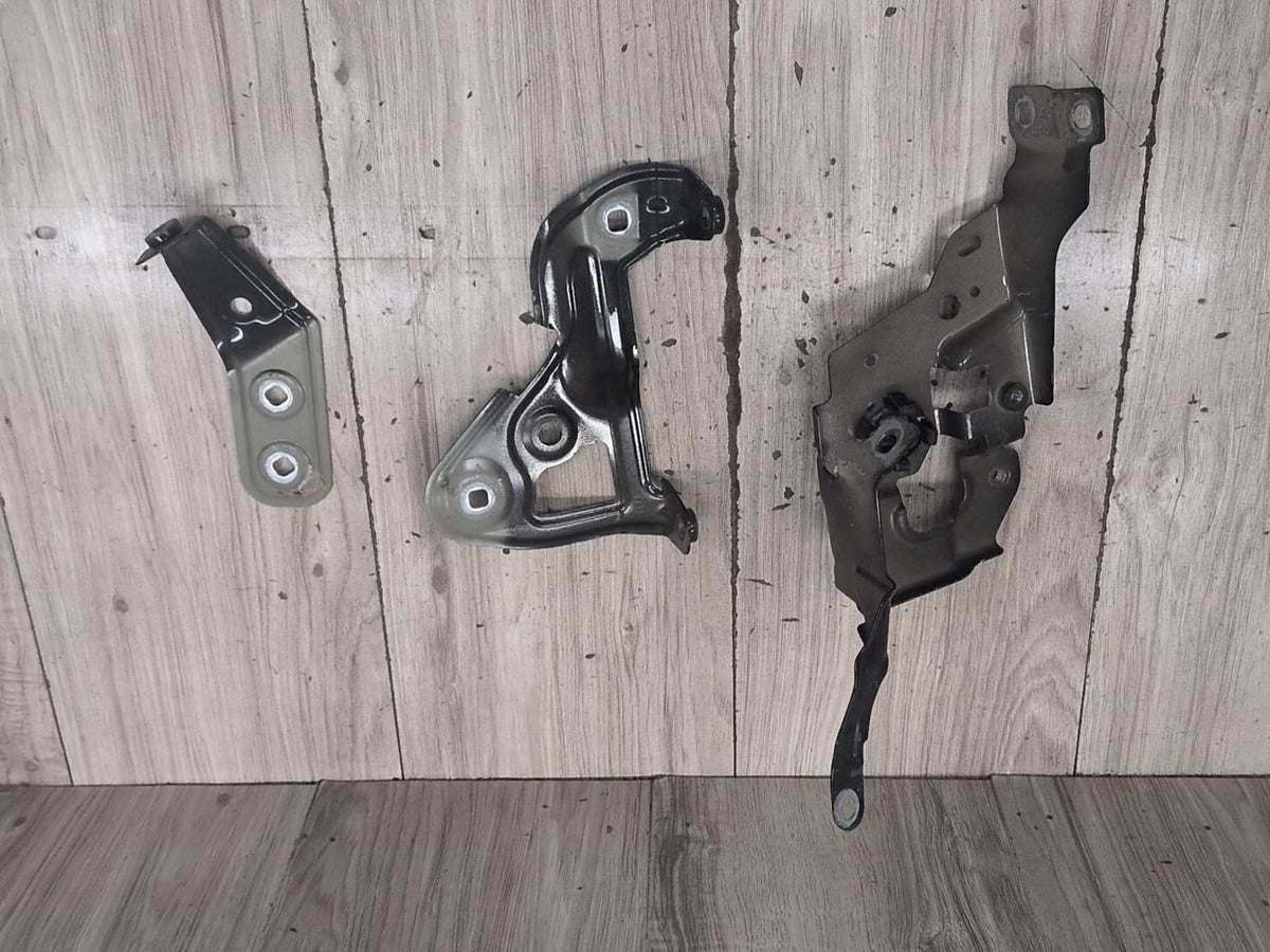 19-25 OEM BMW G20 330 M340 Front Left Driver Side Fender Holder Bracket SET