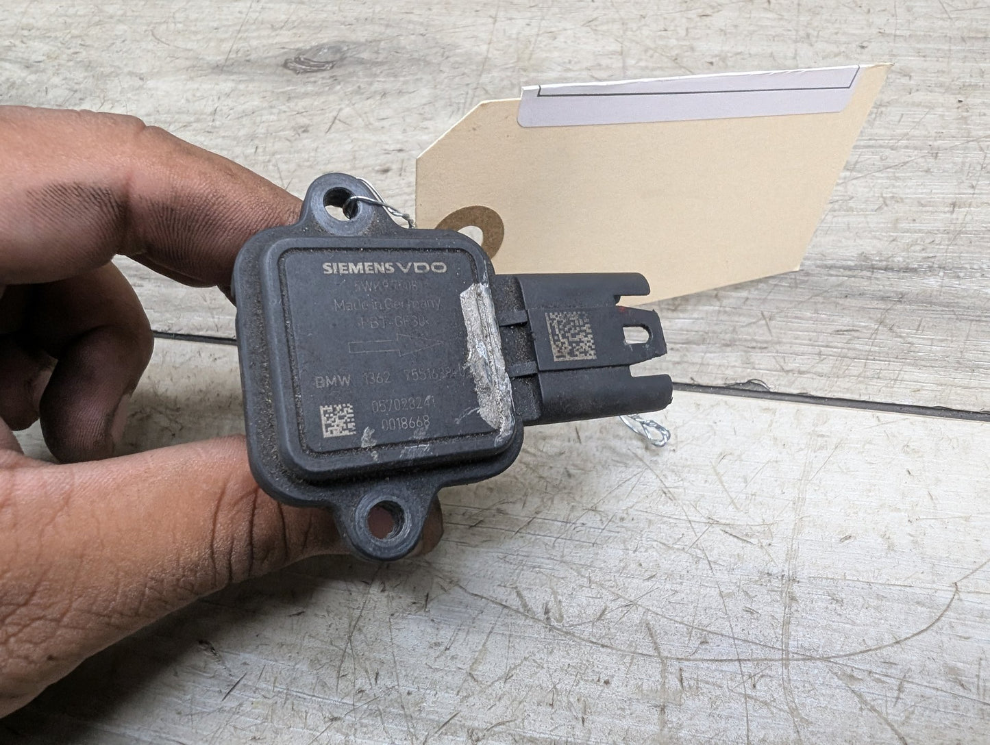 OEM BMW E82 E88 E90 E92 E93 328 Engine N51 N52 Air Flow Mass MAF Sensor Meter