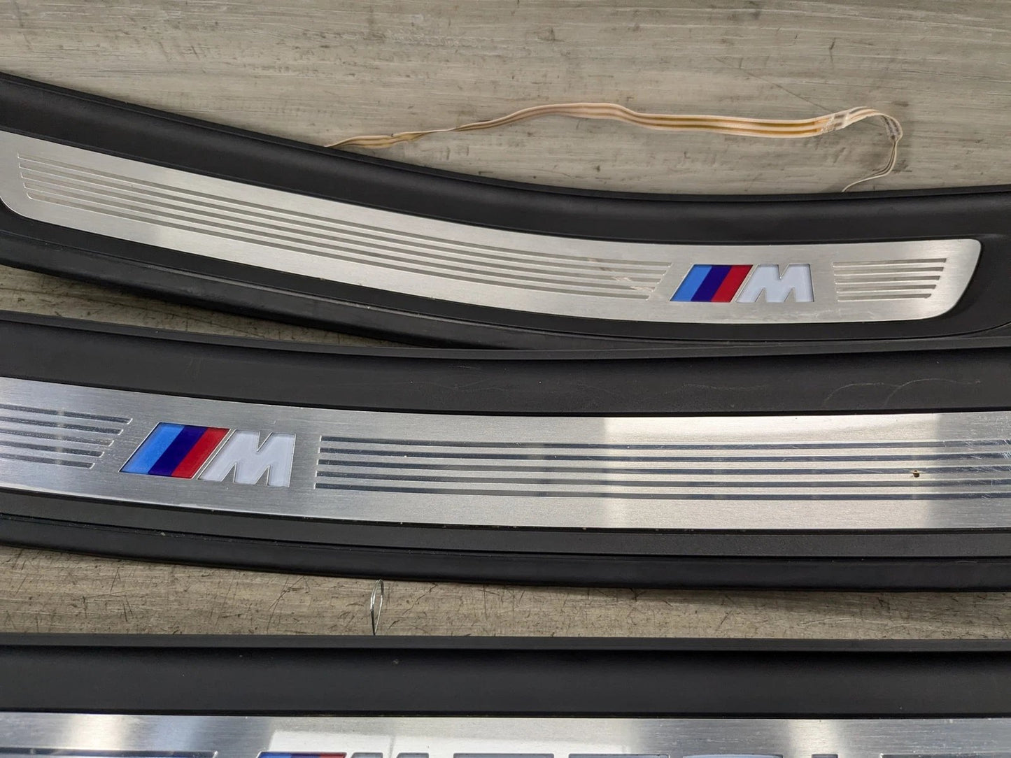 OEM BMW G30 M550 Front Rear Left Right Lighter Door Sill Plate Molding M Trim