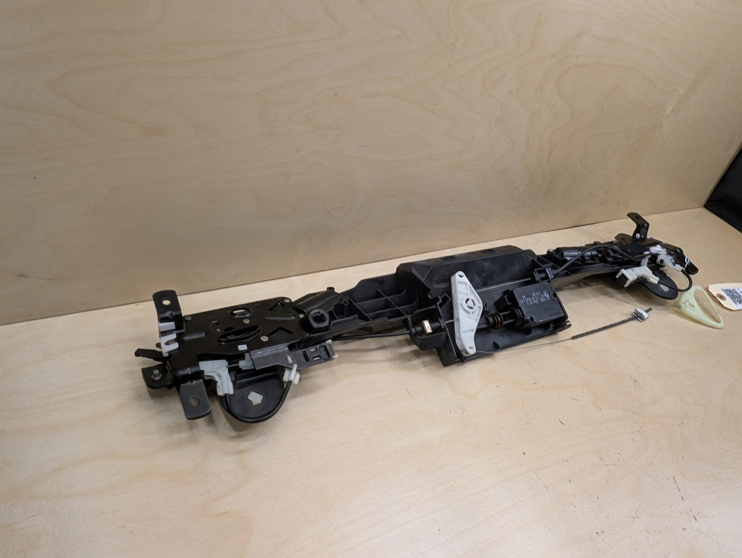 2007-2013 BMW 335i E93 Liftgate Trunk Lid Liftgate Lock Latch Actuators W/ Soft Close SET 7129214