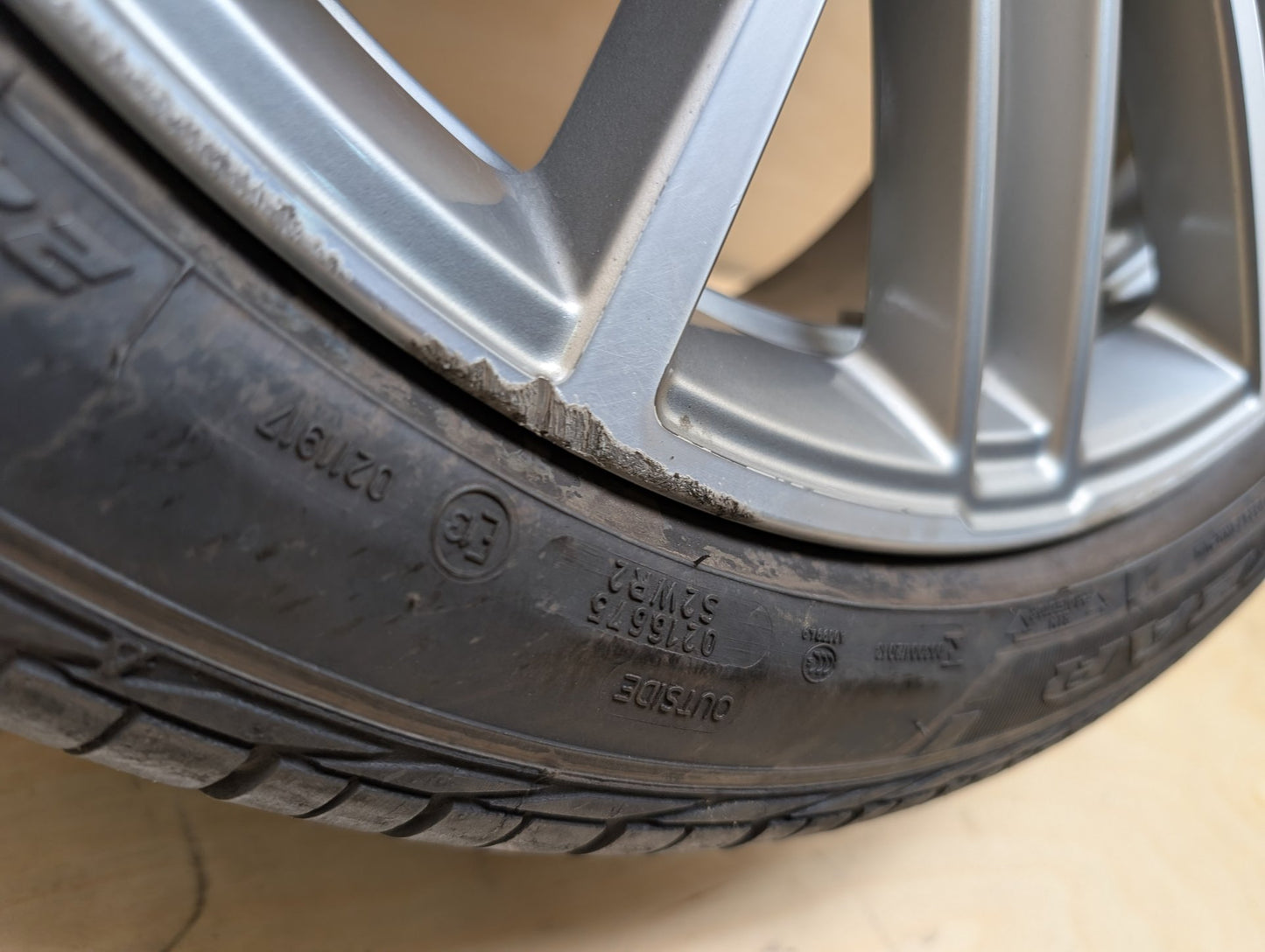 17-23 OEM BMW G30 530 540 M550 Wheel Rim 19x8" ET:30 V Spoke Style 635