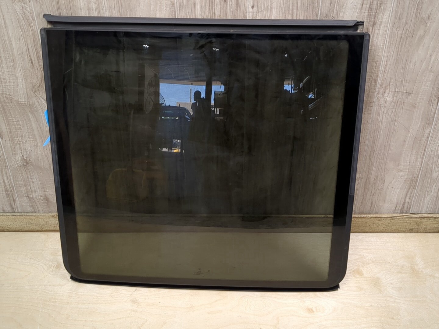 2019 - 2026 BMW X5 G05 Rear Sunroof Sun Roof Glass 9466704 N63B44M3