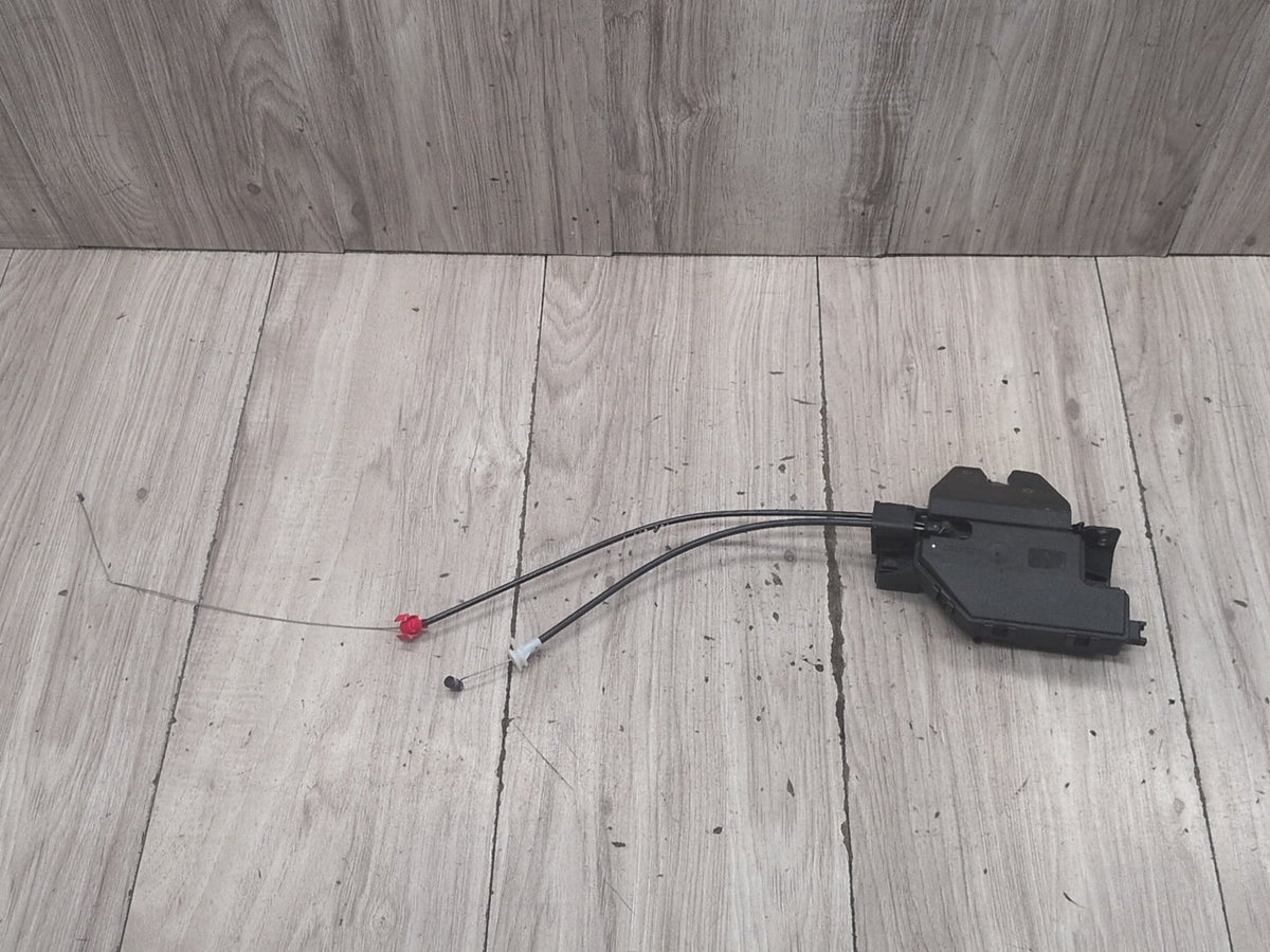 2004-2010 BMW M6 E64 Liftgate Trunk Lid Liftgate Lock Latch Actuator 8196401 OEM