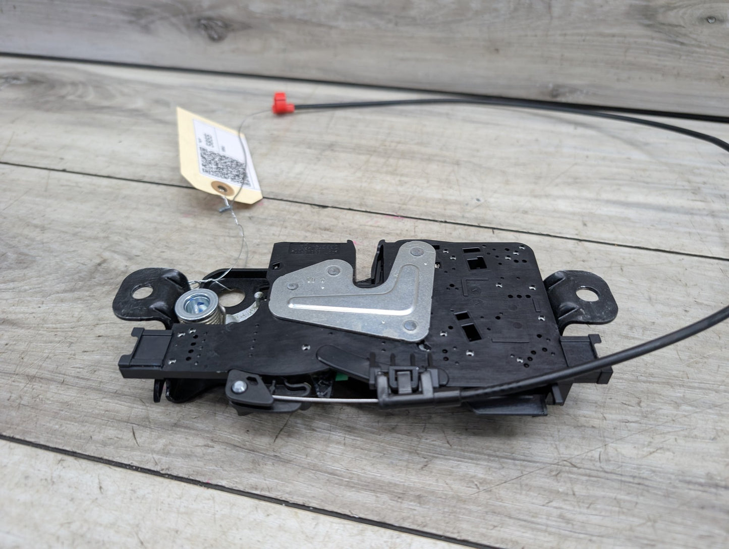 2016-2022 BMW 750Li G12 Liftgate Trunk Lid Liftgate Lock Latch Actuator 7441014