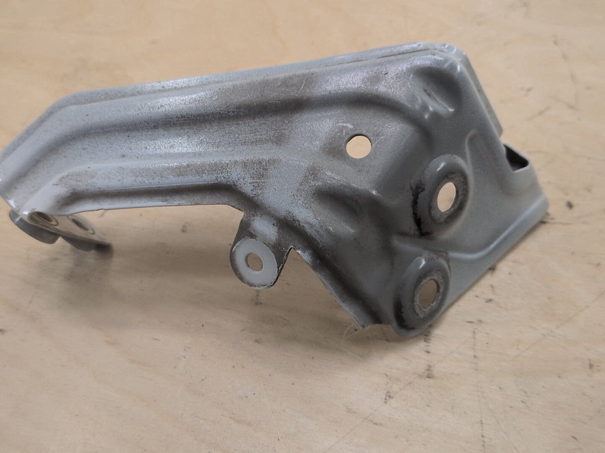 2018-2024 BMW X3 G01 Front Left Driver Fender Brackets SET 7424677 OEM