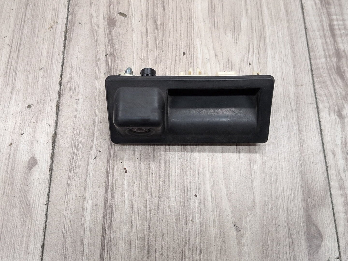 15-18 Audi Q3 8U Liftgate Trunk Lid Release Handle Switch w/ Rear View Camera