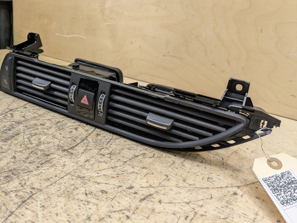 2012-2018 Audi A6 C7 Dashboard Dash Board Middle Center Air Vent 4G0941509 OEM