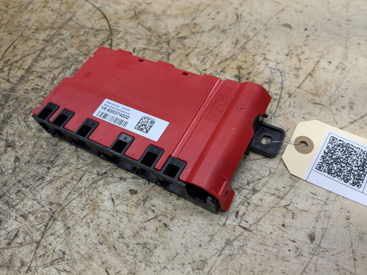 OEM BMW G11 G12 G14 G15 G16 G30 B+ Junction Terminal Power Relay Fuse Box