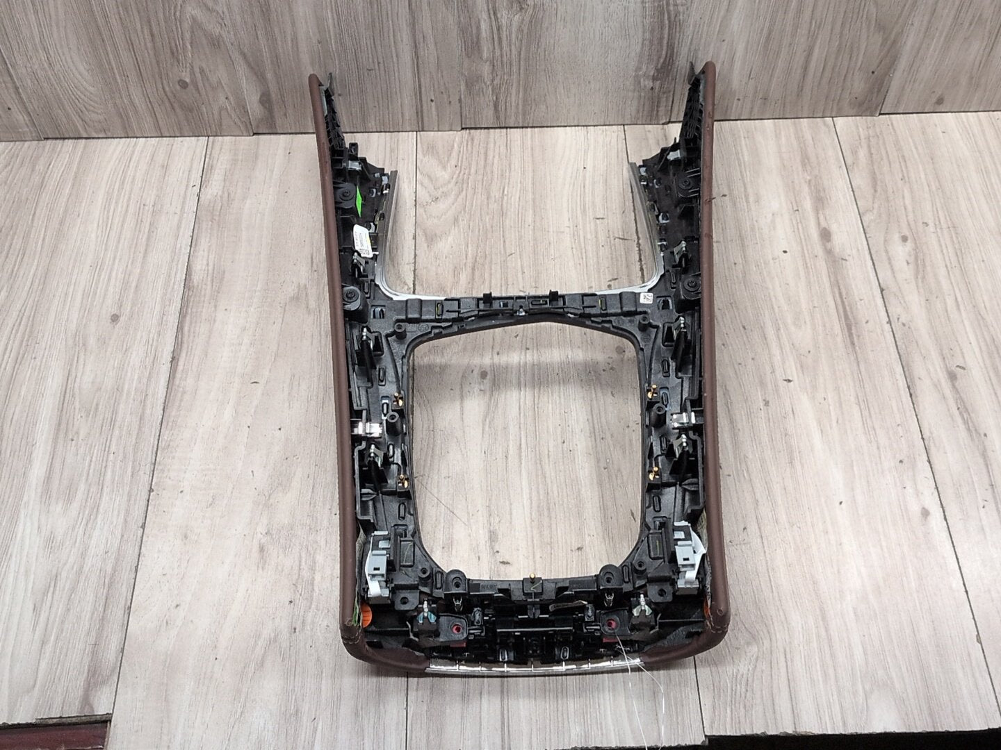 2019 - 2026 BMW X5 G05 Center Console Trim 9865022 N63B44M3