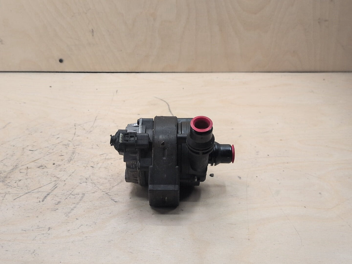 18-21 OEM BMW G01 G02 X3 X4 30 M40 Engine B46 B58 Auxiliary Cooling Water Pump