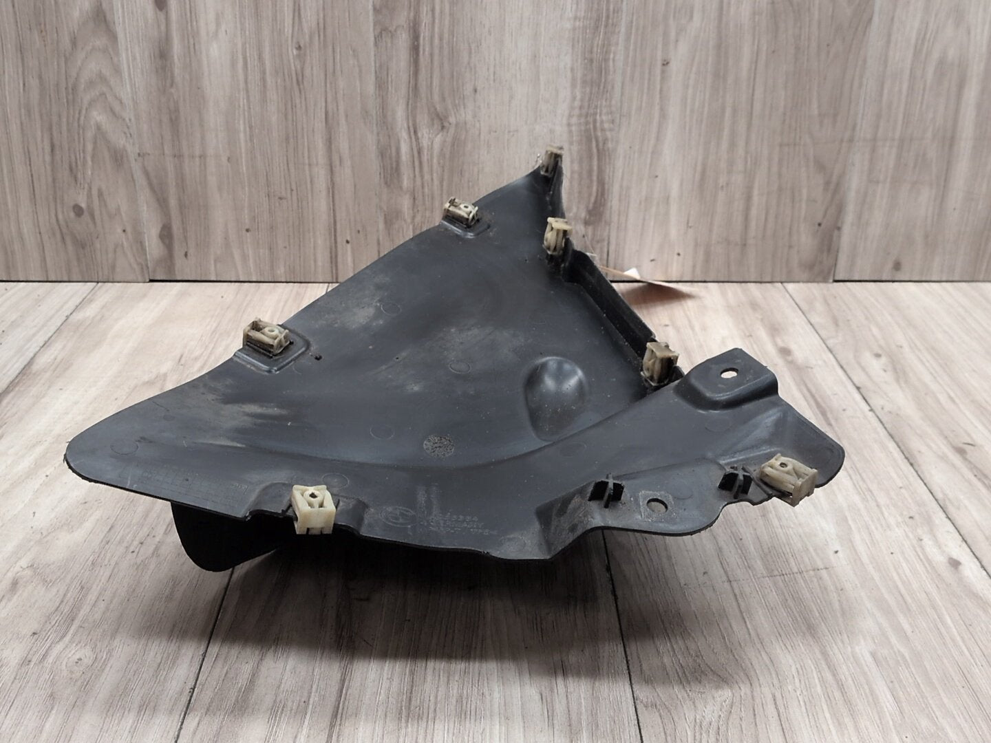 2014 - 2018 BMW X5 F85 Front Right Passenger Bumper Mud Flap 8056384 S63B44T2